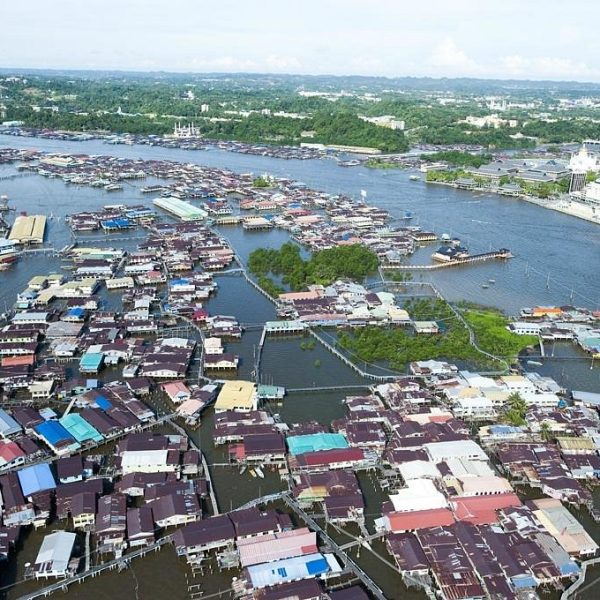 Kampong ayer venice of 600x600