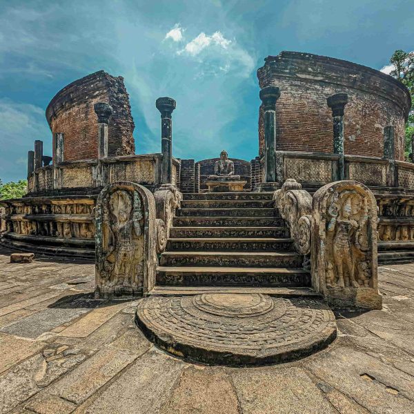 Ancient Temple in Sri Lanka 1 600x600