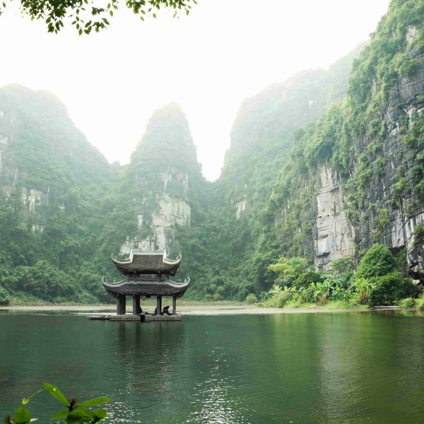 Trang An Ninh Binh Vietnam 1 600x600